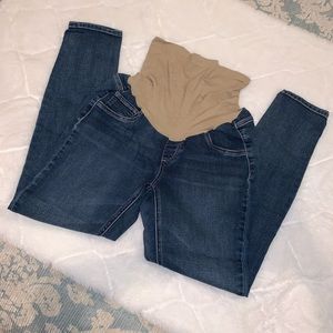 🌟 Medium Maternity Jeans